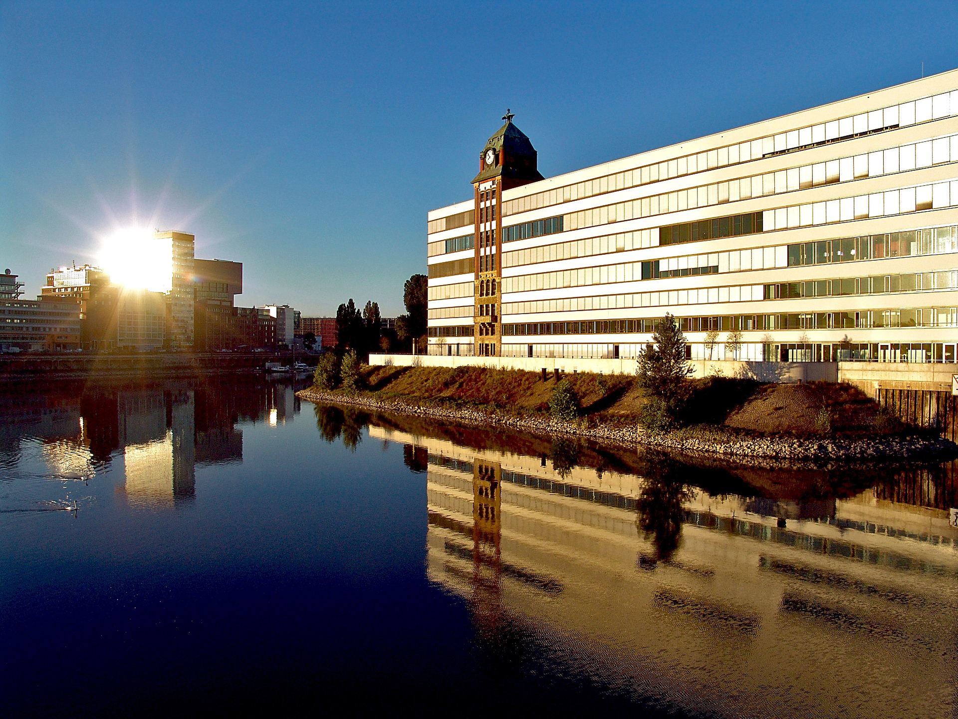 Düsseldorf MedienHafen